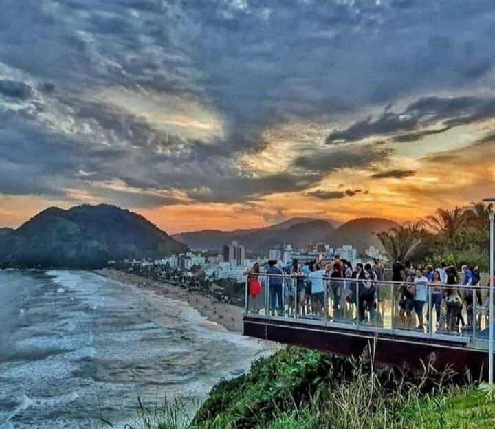 Apto A Menos De 5 Minutos Da Praia Das Asturias! 瓜鲁雅 外观 照片